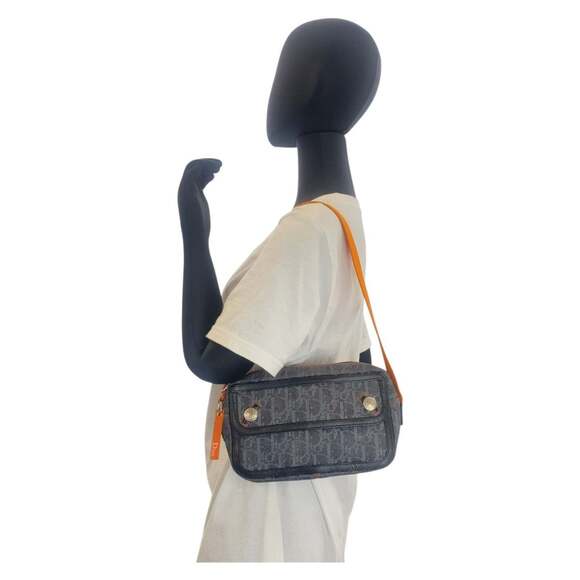 CHRISTIAN DIOR Black Canvas Trotter Shoulder Bag - Picture 4 of 8